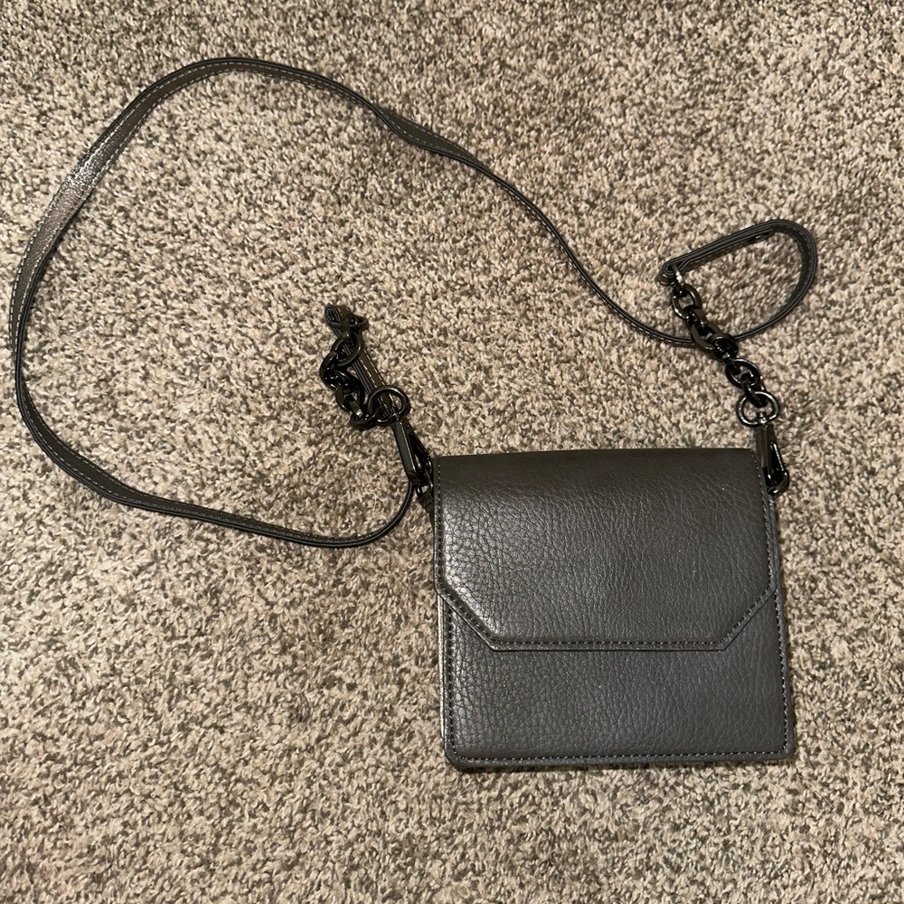 3 FOR $15❗️Small Silver Purse